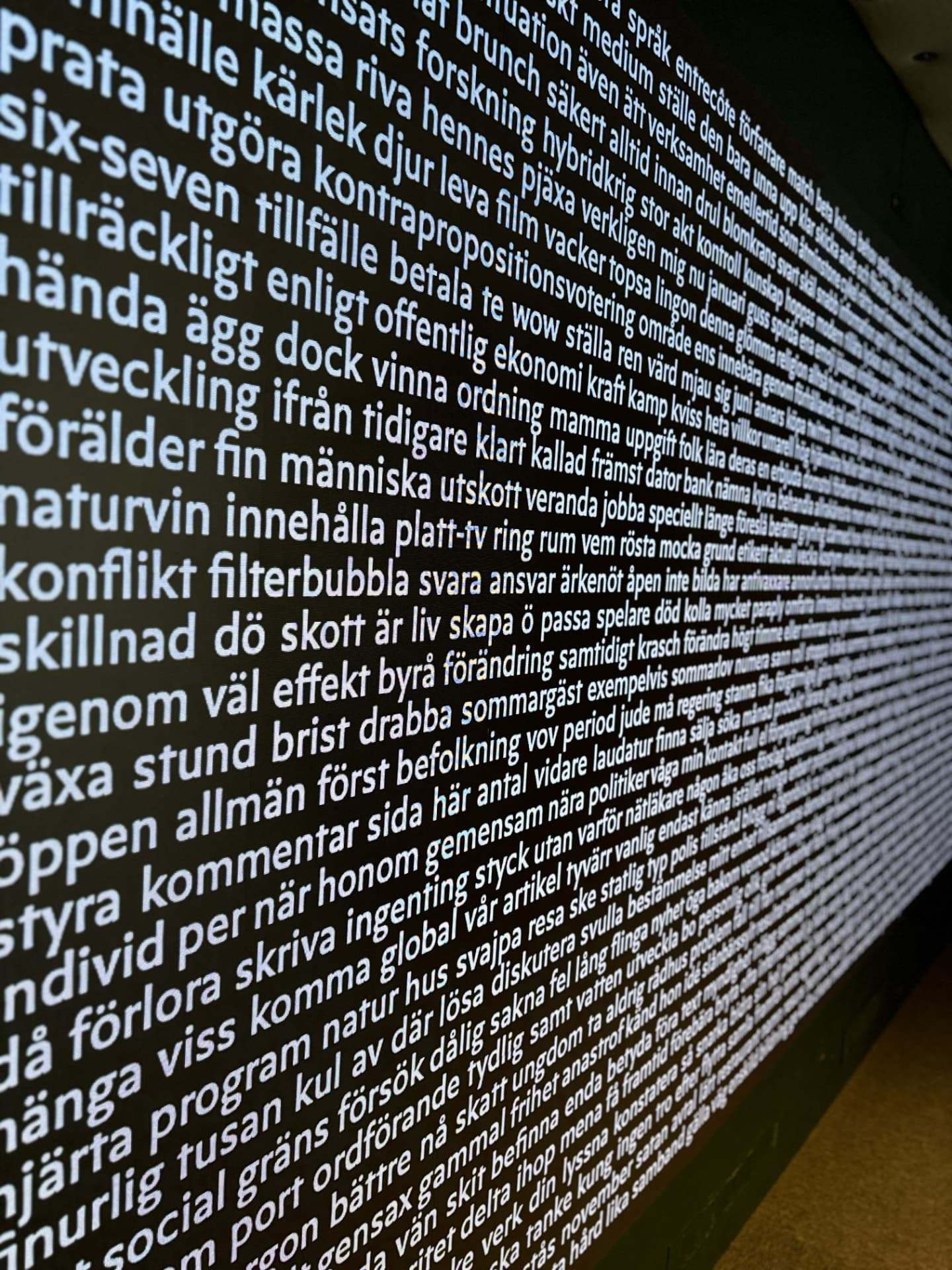 Svenska ord i Rum för språk