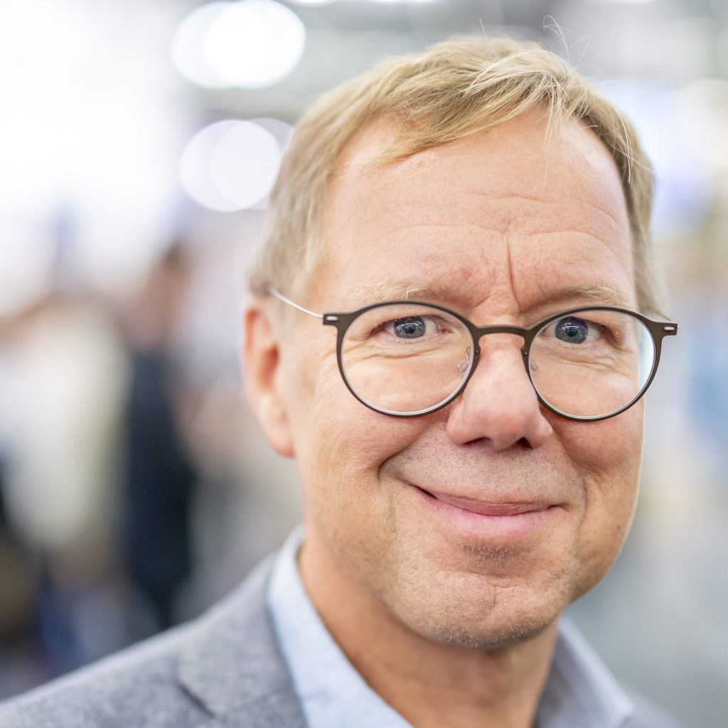 Porträtt av Patrik Hadenius